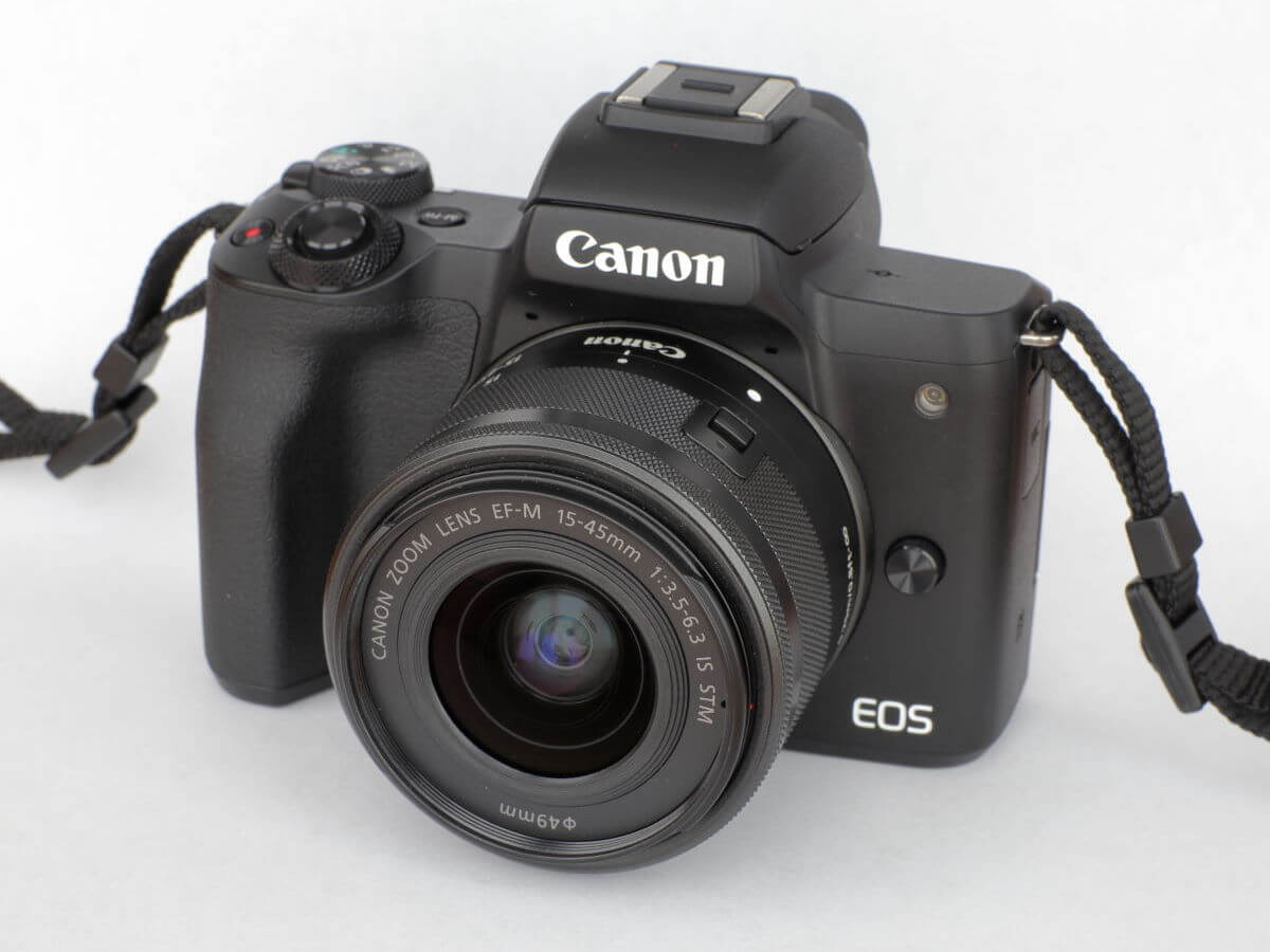 Canon M50