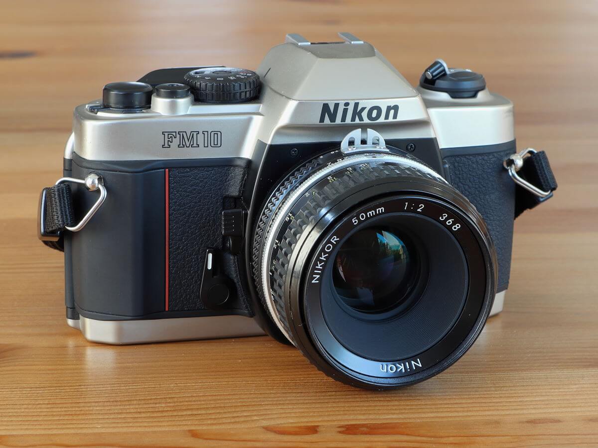 Nikon FM10
