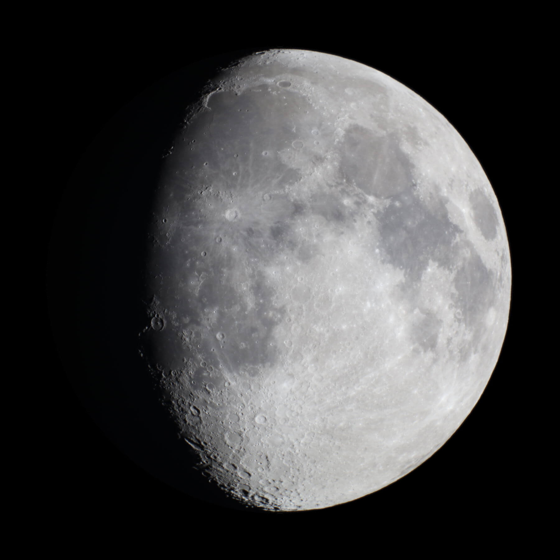 Waxing gibbous Moon, 77% illumination