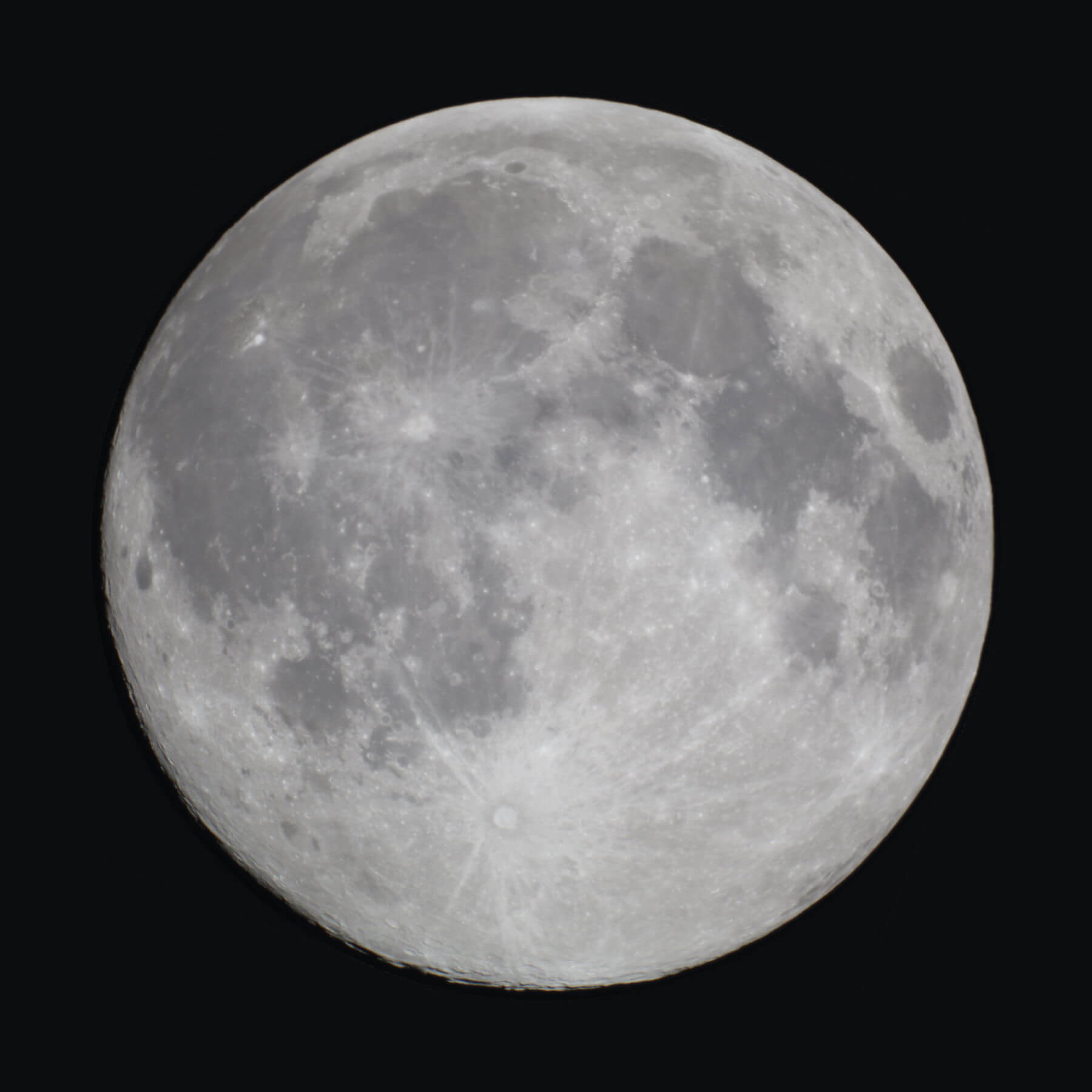 Waxing gibbous Moon, 95% illumination